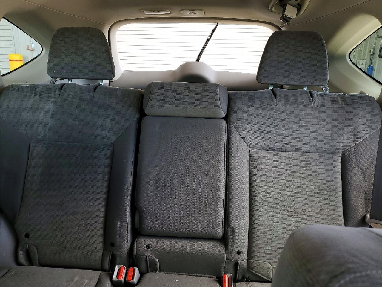 2012 HONDA CR-V LX photo 28