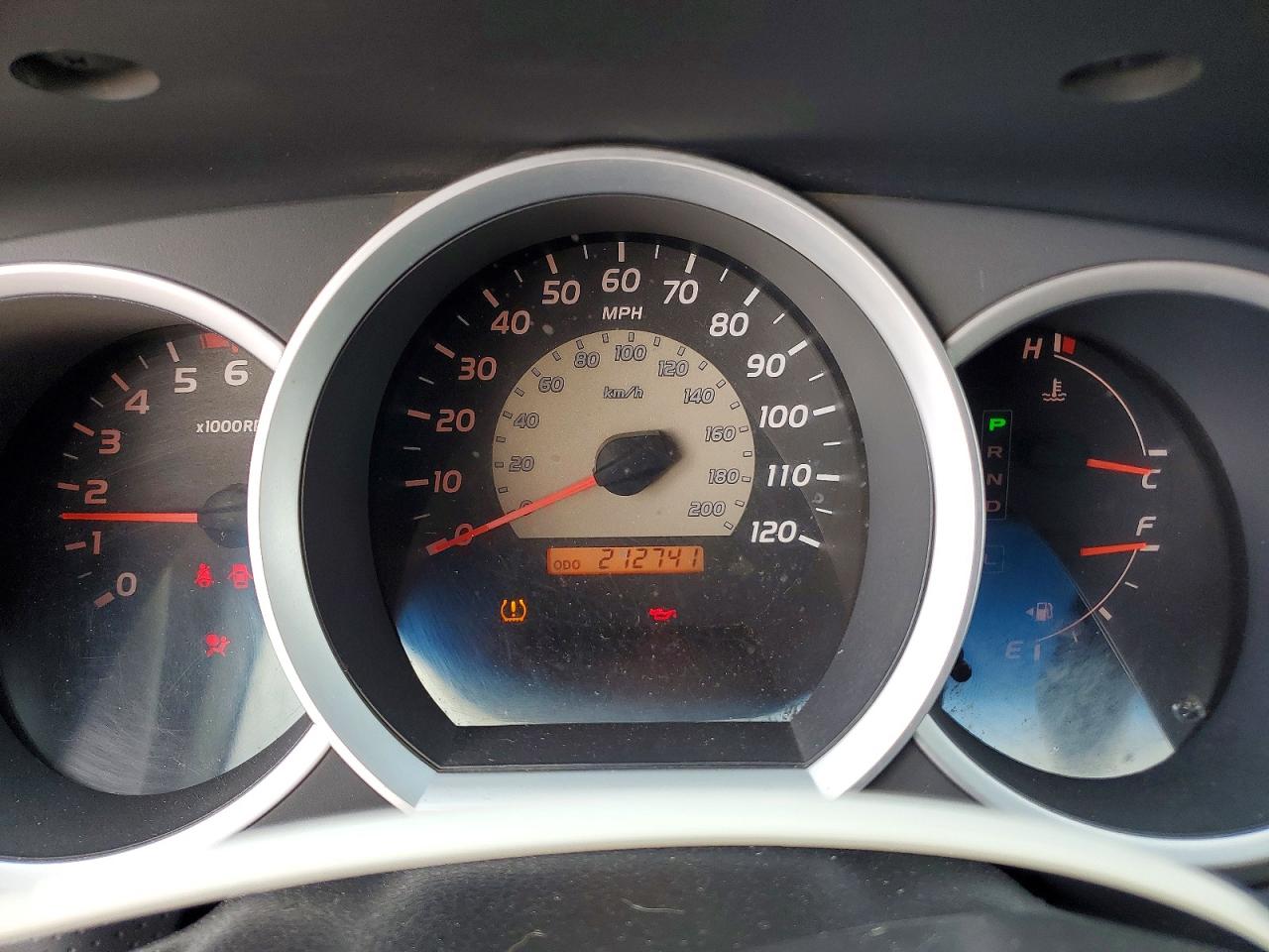 2006 TOYOTA TACOMA PRERUNNER V6 photo 17