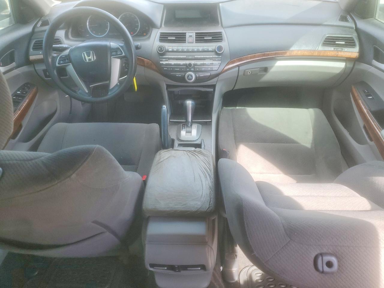 2012 HONDA ACCORD EX photo 8