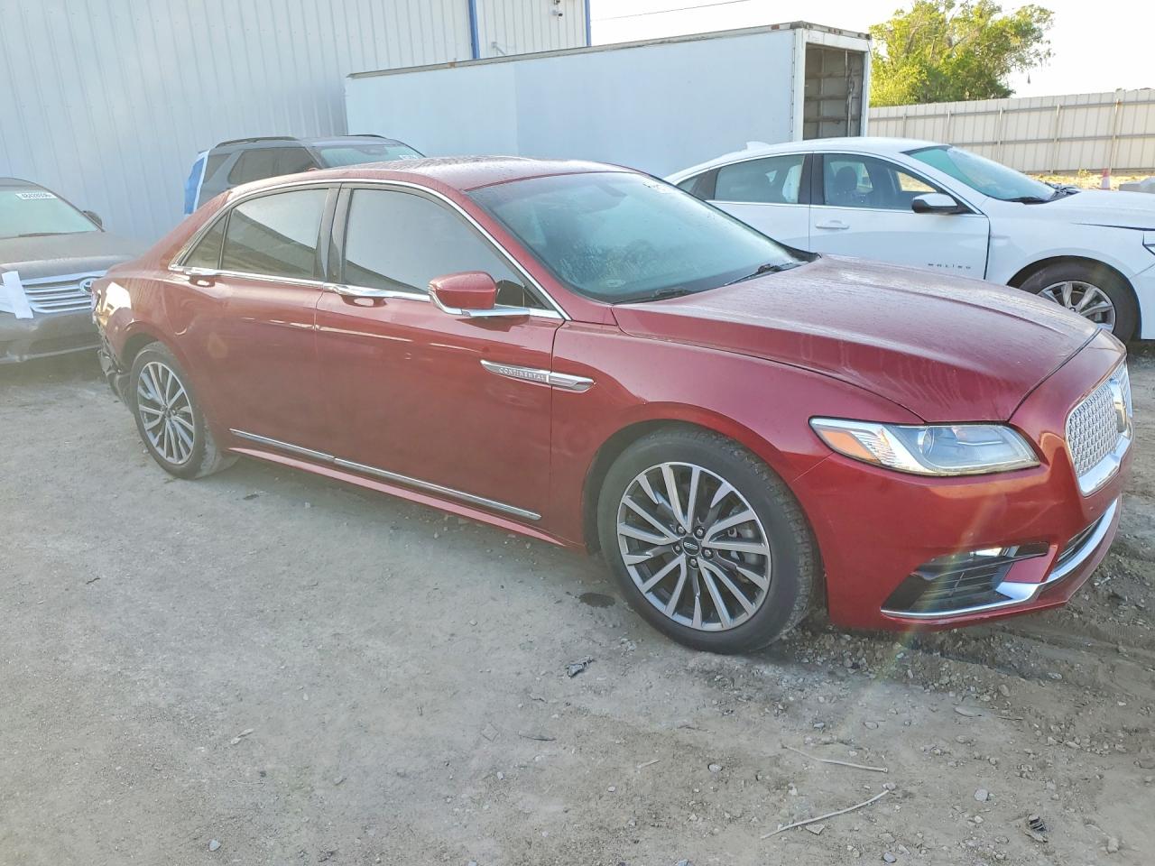 2018 LINCOLN CONTINENTAL SELECT photo 7