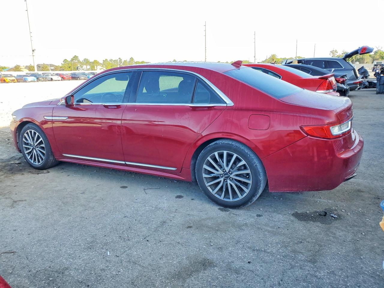 2018 LINCOLN CONTINENTAL SELECT photo 3