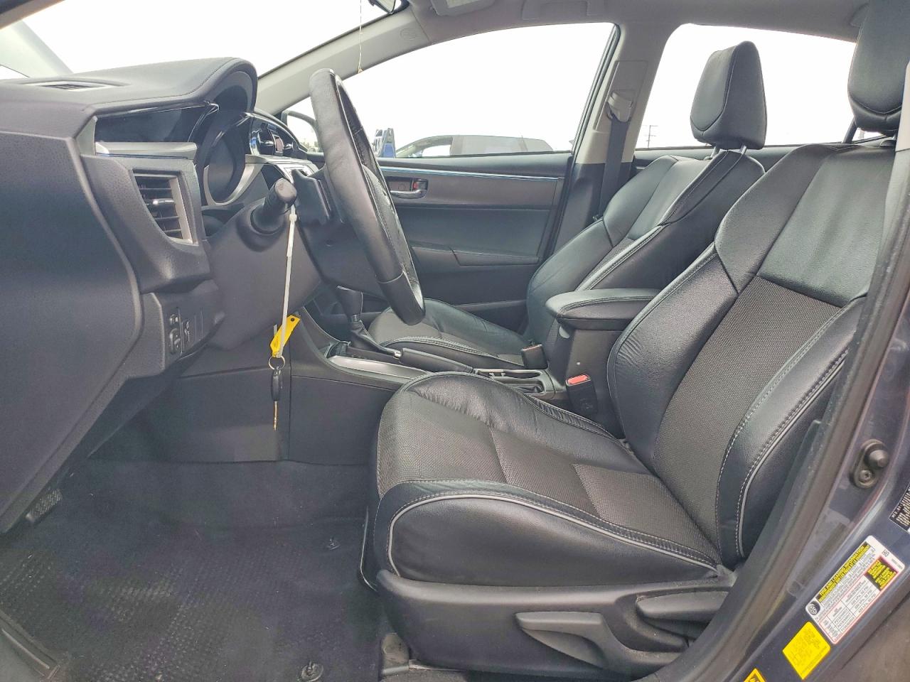 2016 TOYOTA COROLLA S PLUS photo 19