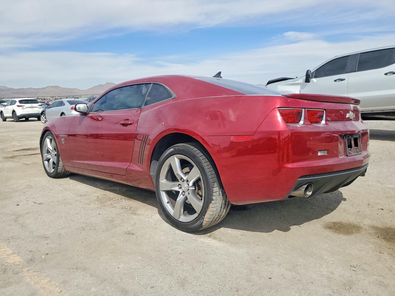 2011 CHEVROLET CAMARO LT photo 3