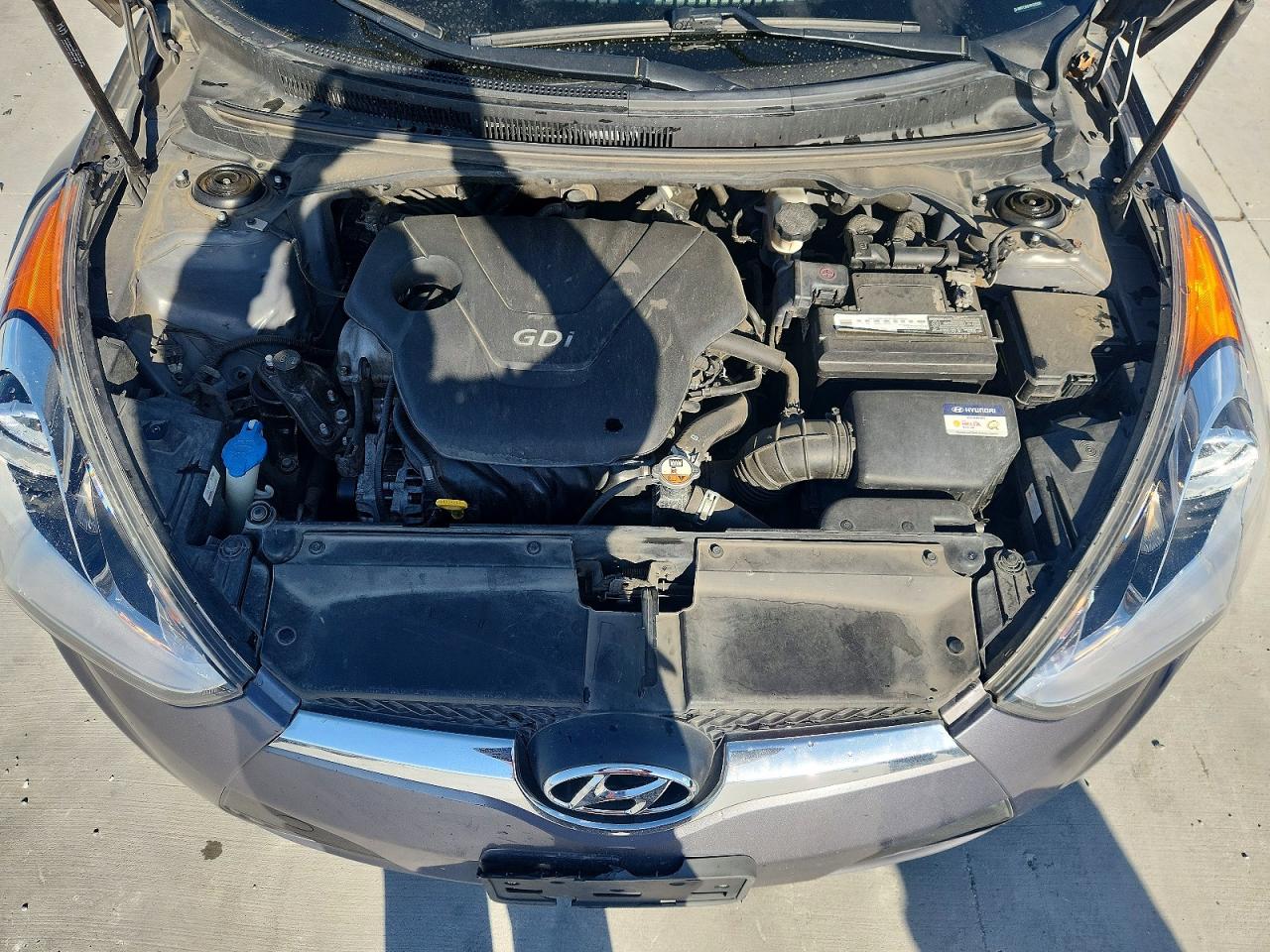 2017 HYUNDAI VELOSTER BASE photo 11