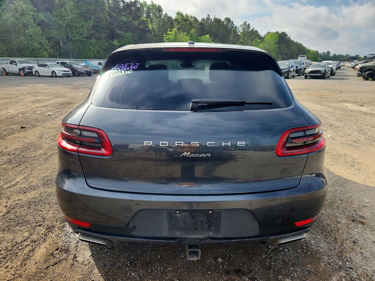2017 PORSCHE MACAN photo 11