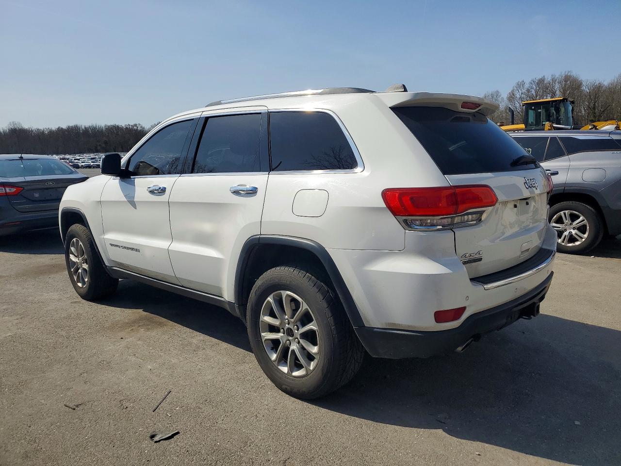 2015 JEEP GRAND CHEROKEE LIMITED photo 2