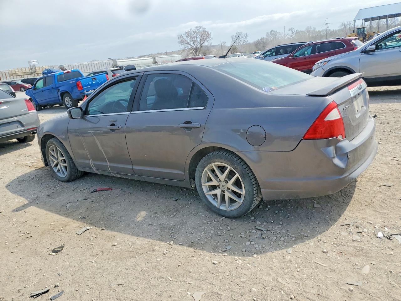 2010 FORD FUSION SEL photo 3