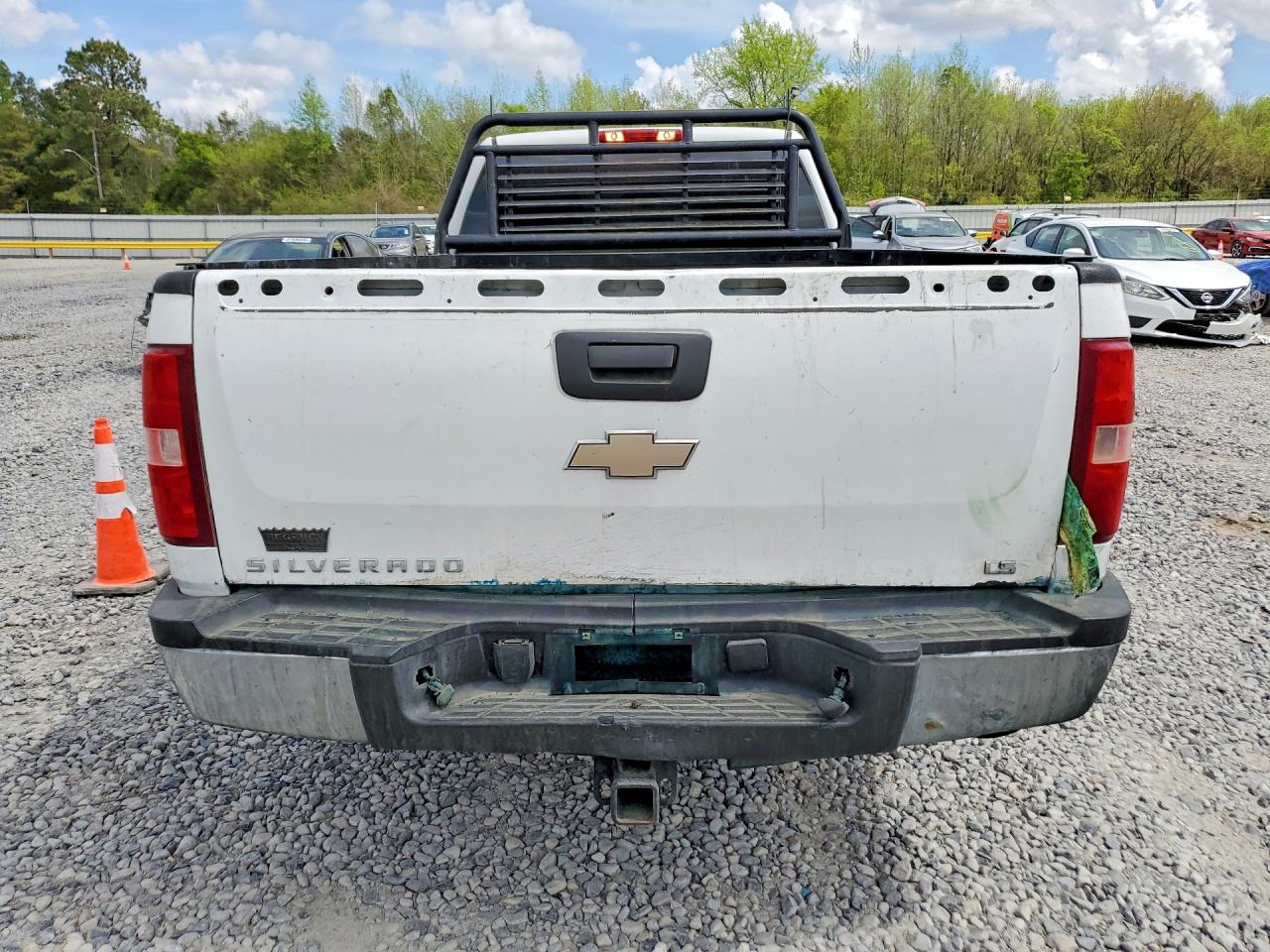 2009 CHEVROLET SILVERADO C2500 HEAVY DUTY photo 11