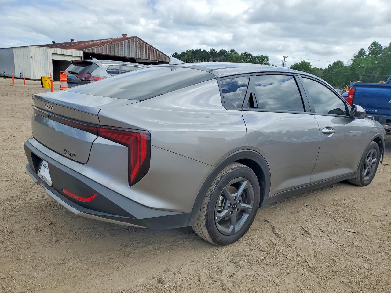 2025 KIA K4 LXS photo 5