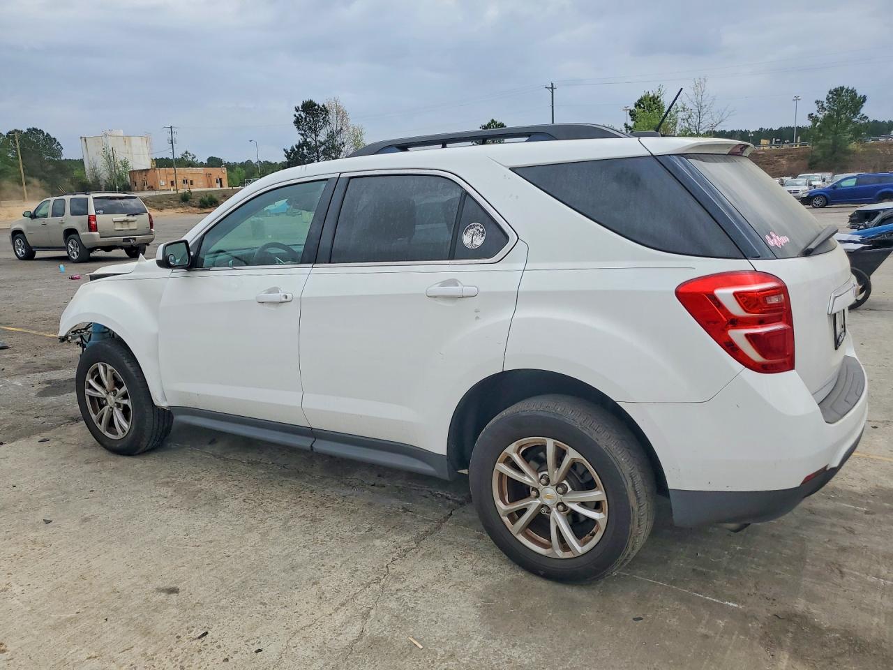 2016 CHEVROLET EQUINOX LT photo 3