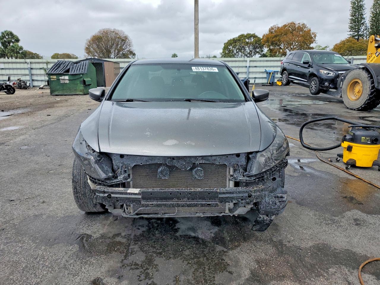 2010 HONDA ACCORD LX photo 5