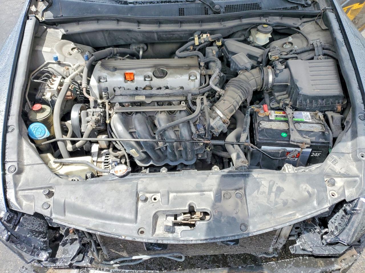 2010 HONDA ACCORD LX photo 11