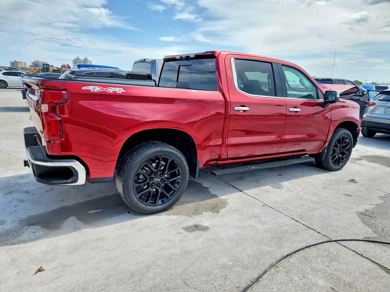 2023 CHEVROLET SILVERADO K1500 LTZ photo 7