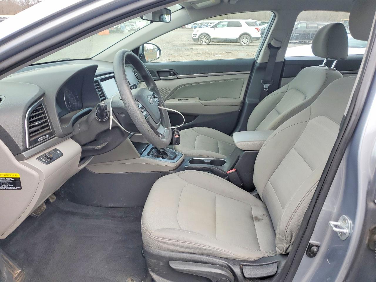 2017 HYUNDAI ELANTRA SE photo 19