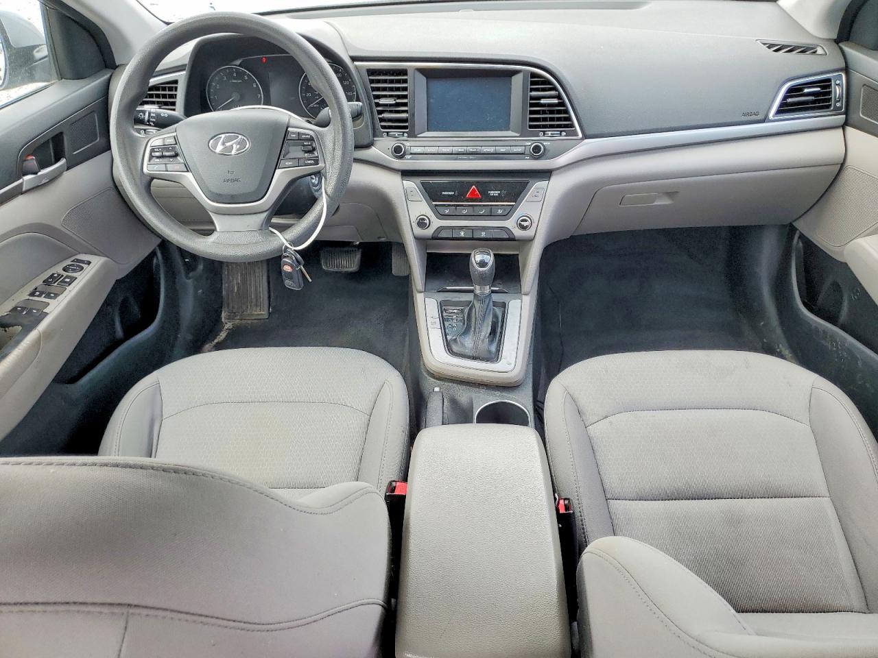 2017 HYUNDAI ELANTRA SE photo 22