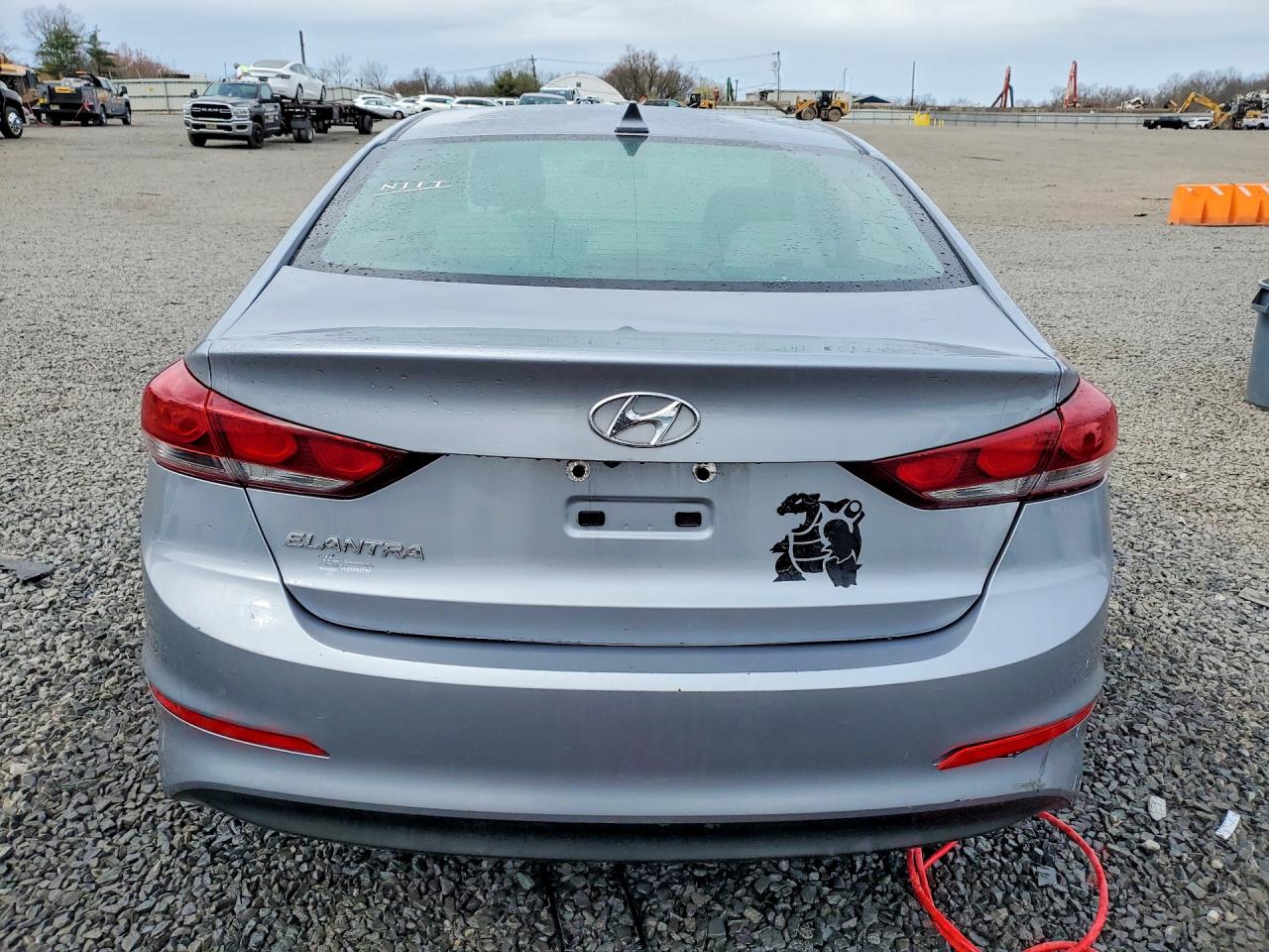 2017 HYUNDAI ELANTRA SE photo 16