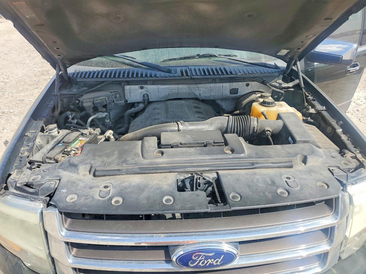 2015 FORD EXPEDITION XLT photo 23