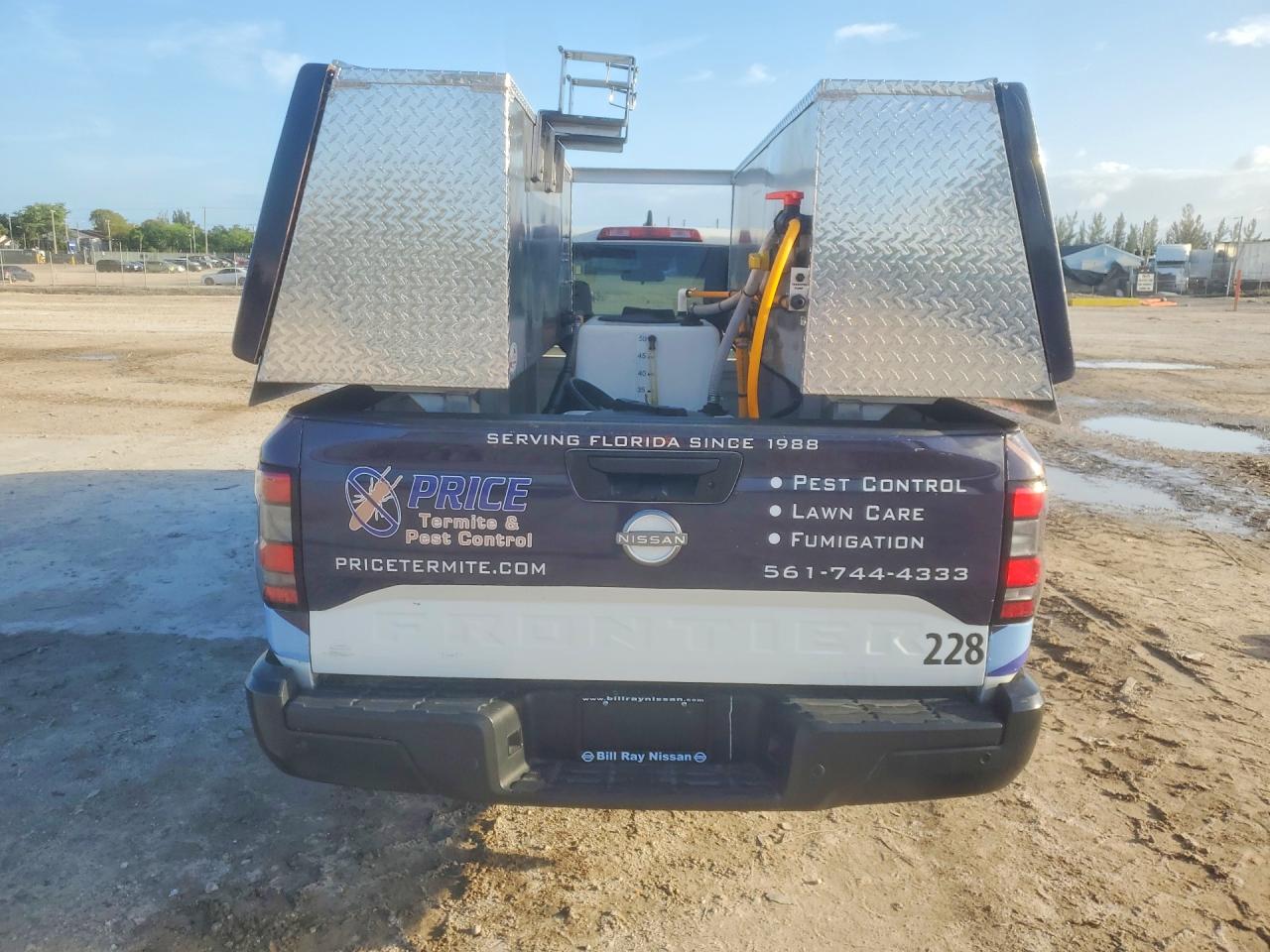 2024 NISSAN FRONTIER S photo 11