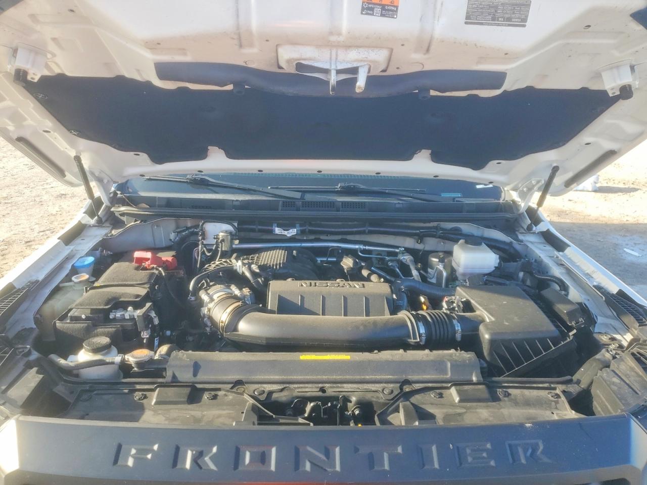 2024 NISSAN FRONTIER S photo 21