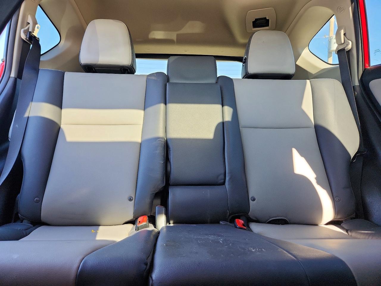 2015 TOYOTA RAV4 LIMITED photo 10