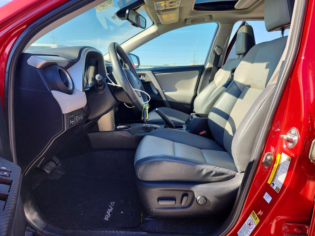 2015 TOYOTA RAV4 LIMITED photo 7
