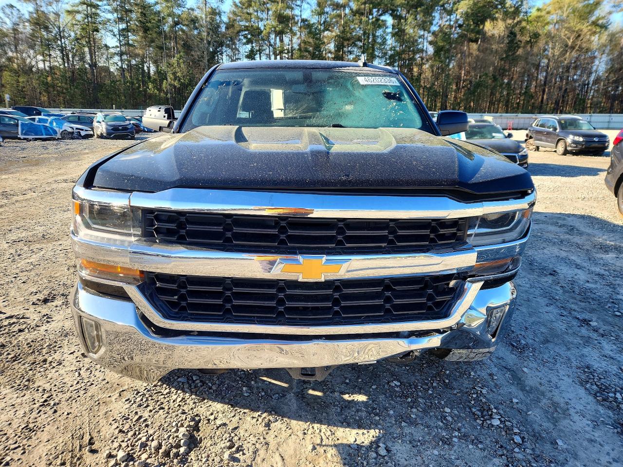 2018 CHEVROLET SILVERADO C1500 LT photo 5