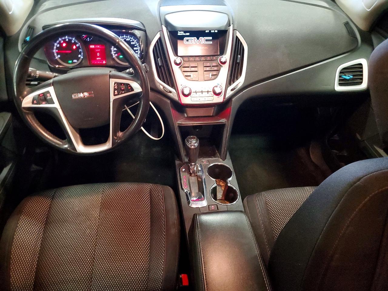 2017 GMC TERRAIN SLE photo 15