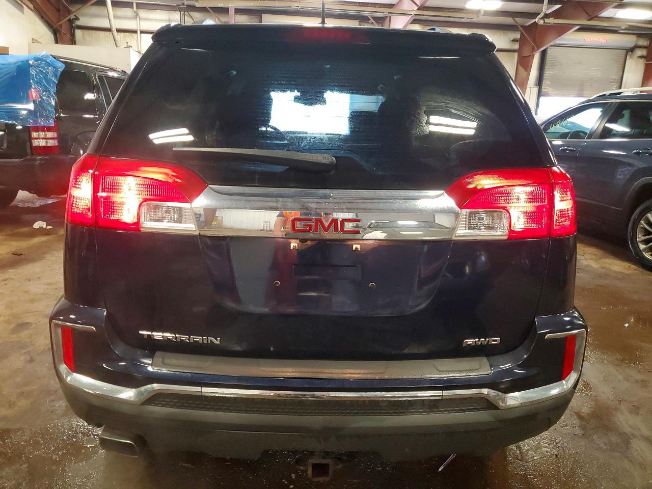 2017 GMC TERRAIN SLE photo 11