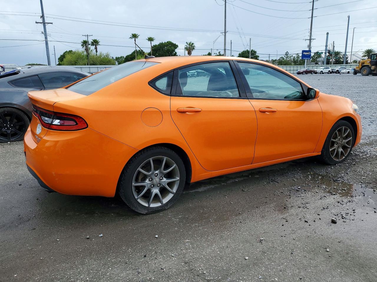 2014 DODGE DART SXT photo 5