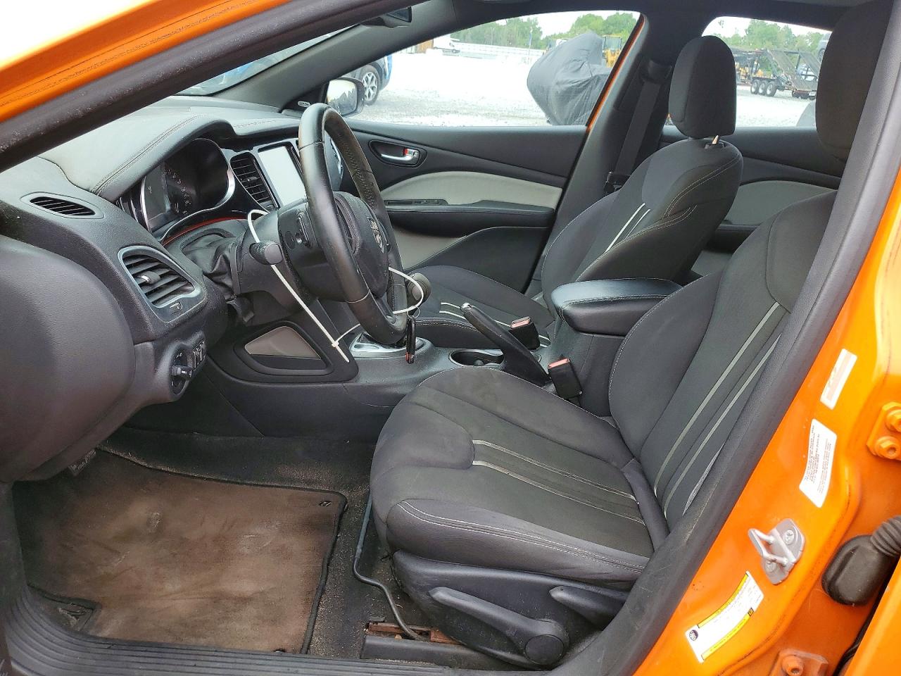 2014 DODGE DART SXT photo 13