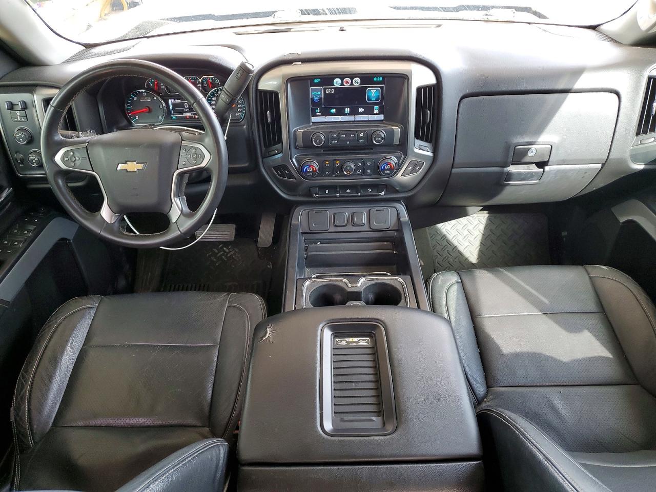2016 CHEVROLET SILVERADO K1500 LT photo 8
