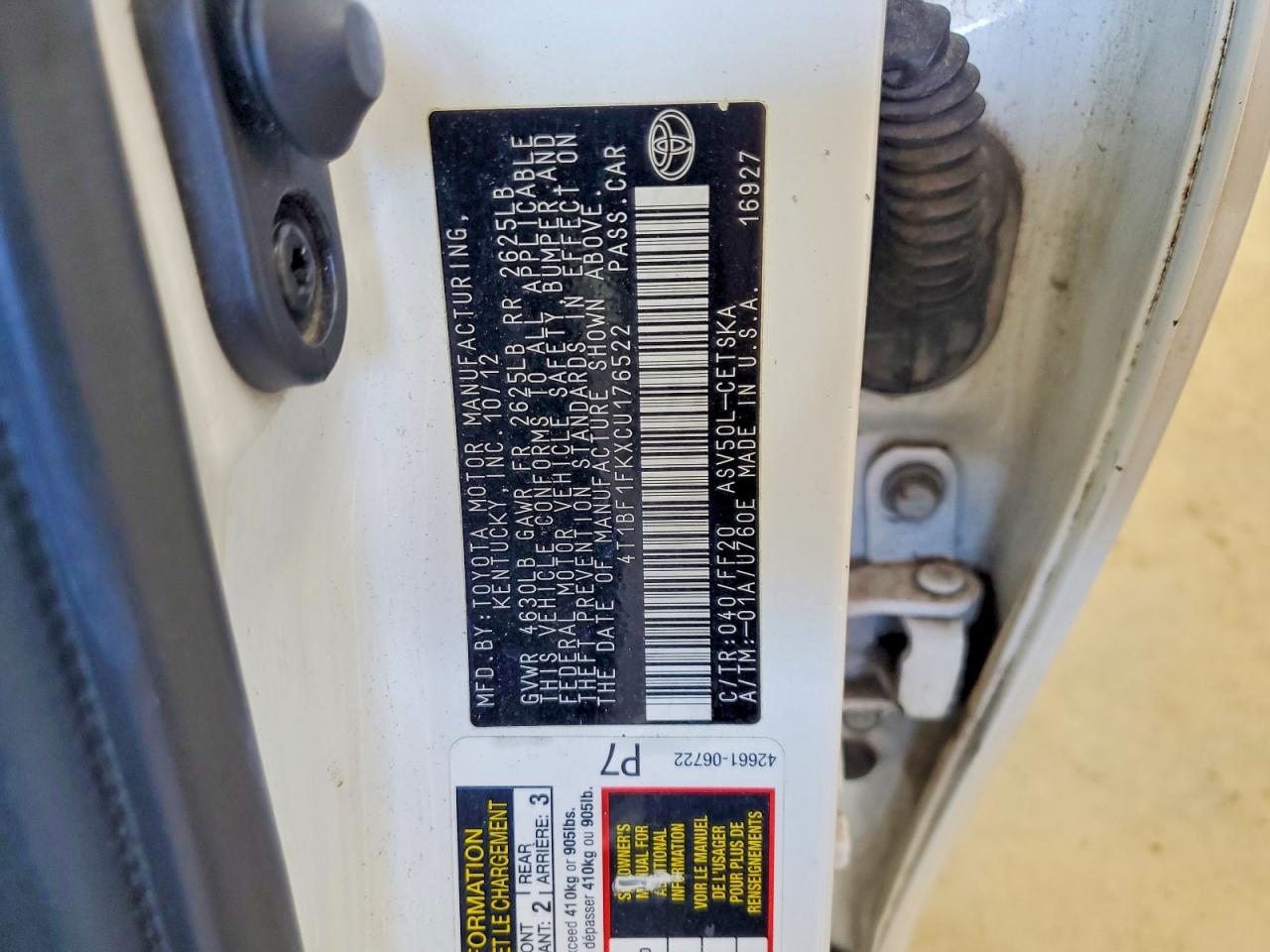 2012 TOYOTA CAMRY SE photo 12