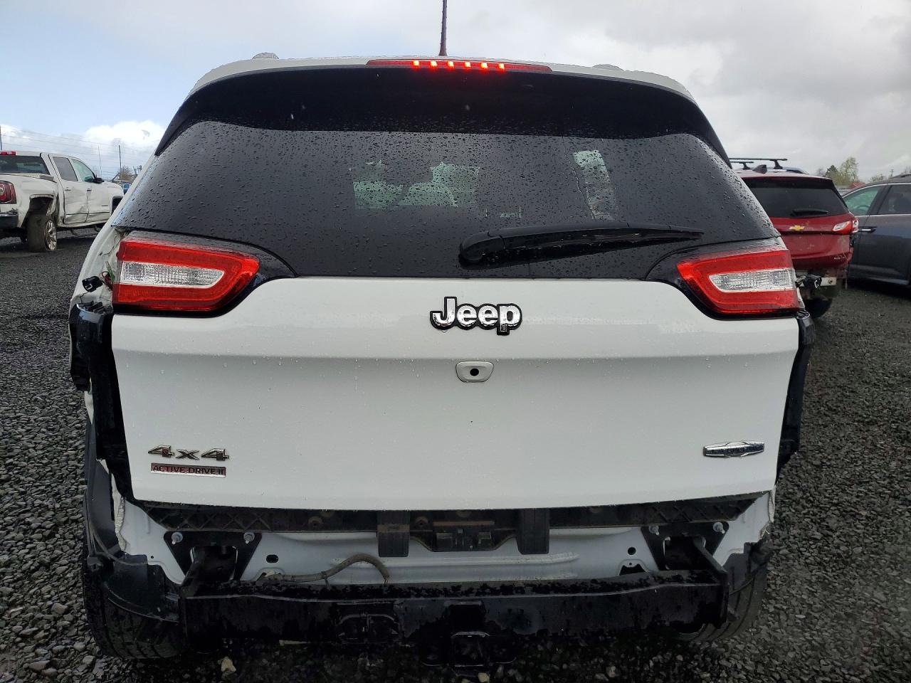2017 JEEP CHEROKEE LATITUDE photo 11