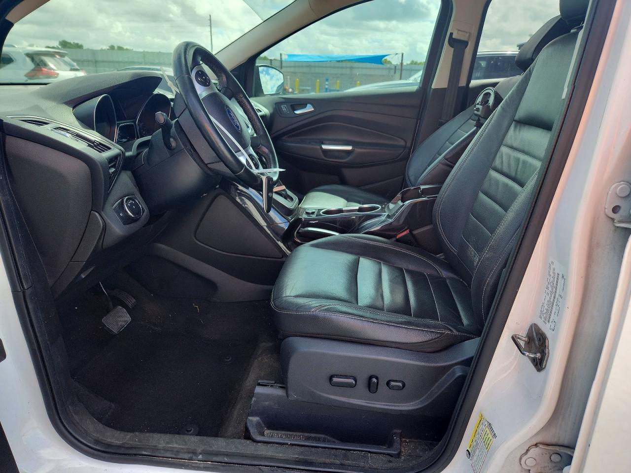 2014 FORD ESCAPE TITANIUM photo 13