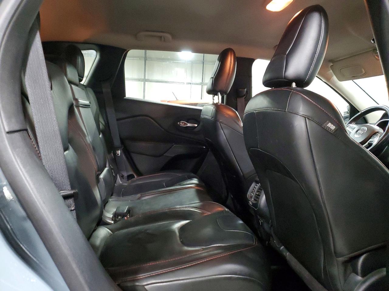 2015 JEEP CHEROKEE TRAILHAWK photo 21
