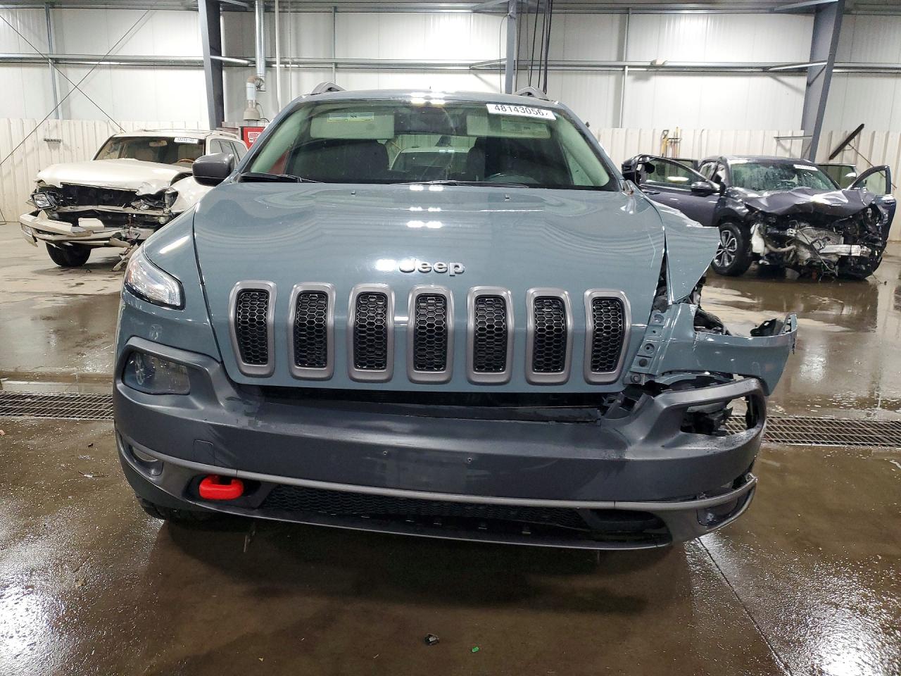 2015 JEEP CHEROKEE TRAILHAWK photo 9
