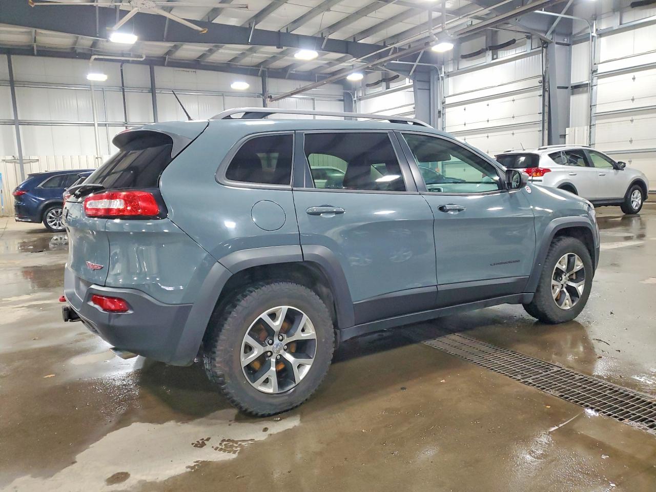 2015 JEEP CHEROKEE TRAILHAWK photo 5