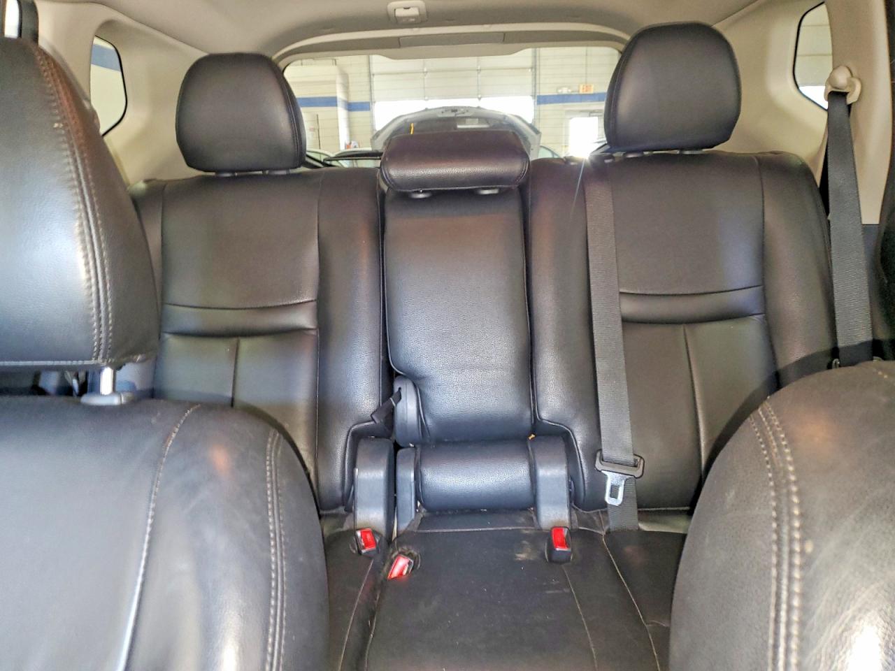 2017 NISSAN ROGUE SV photo 19