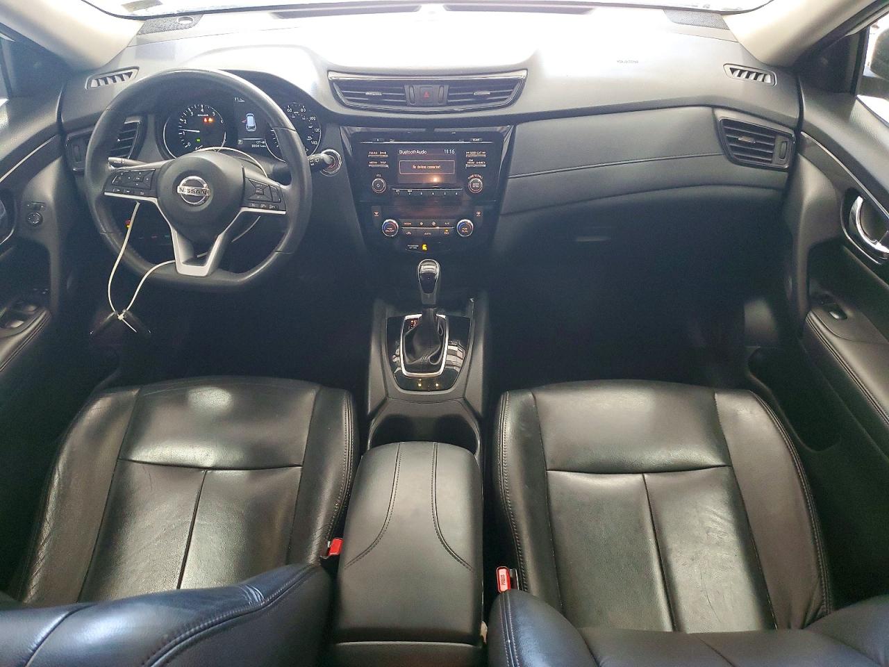 2017 NISSAN ROGUE SV photo 15
