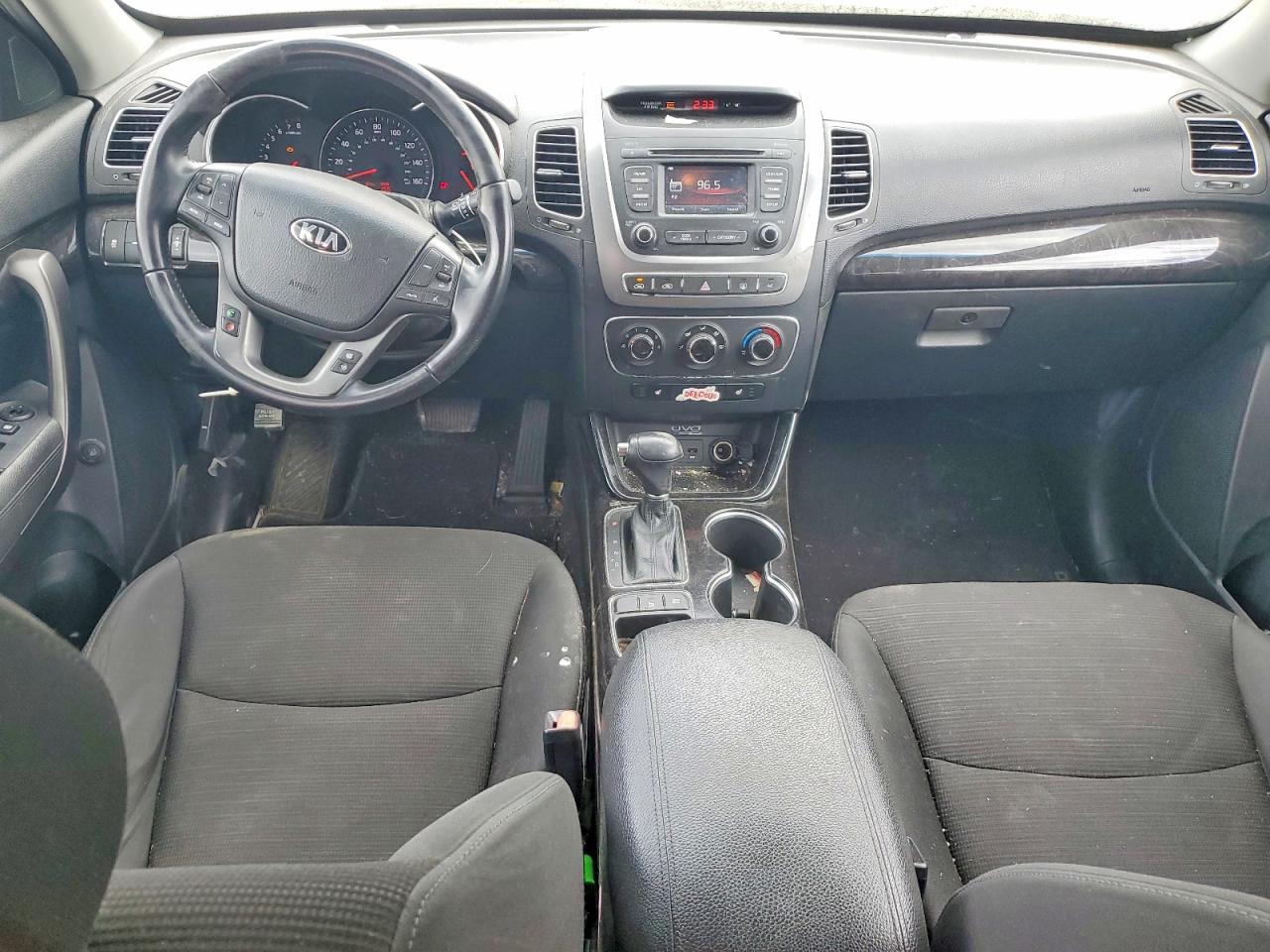 2015 KIA SORENTO LX photo 8