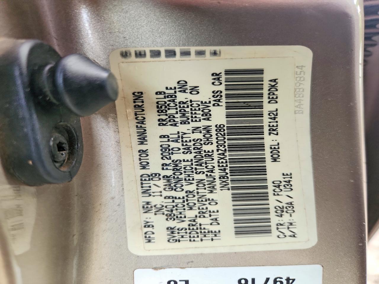 2010 TOYOTA COROLLA LE photo 34