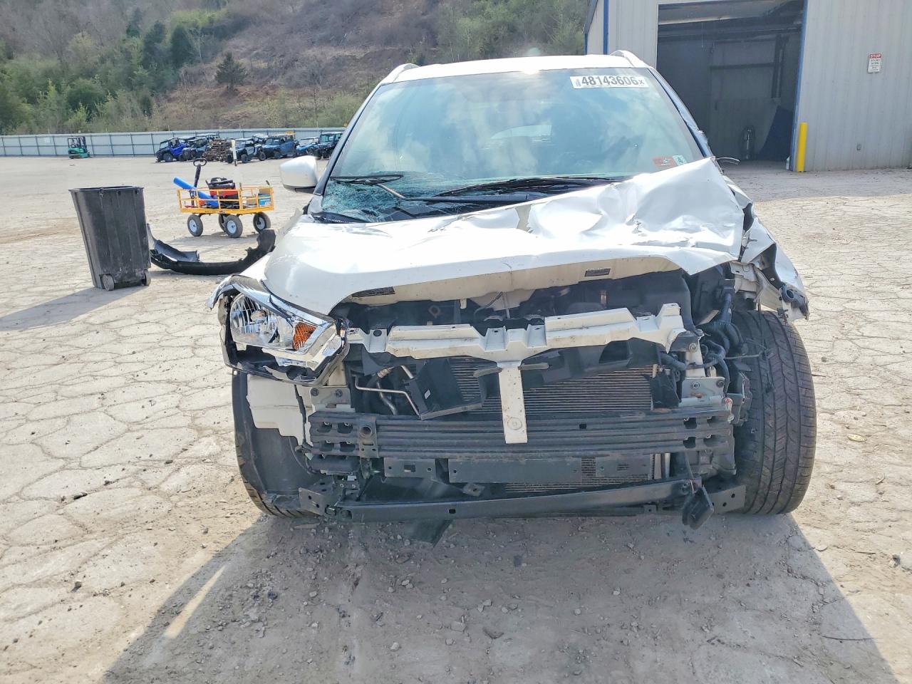 2019 NISSAN KICKS SV photo 9