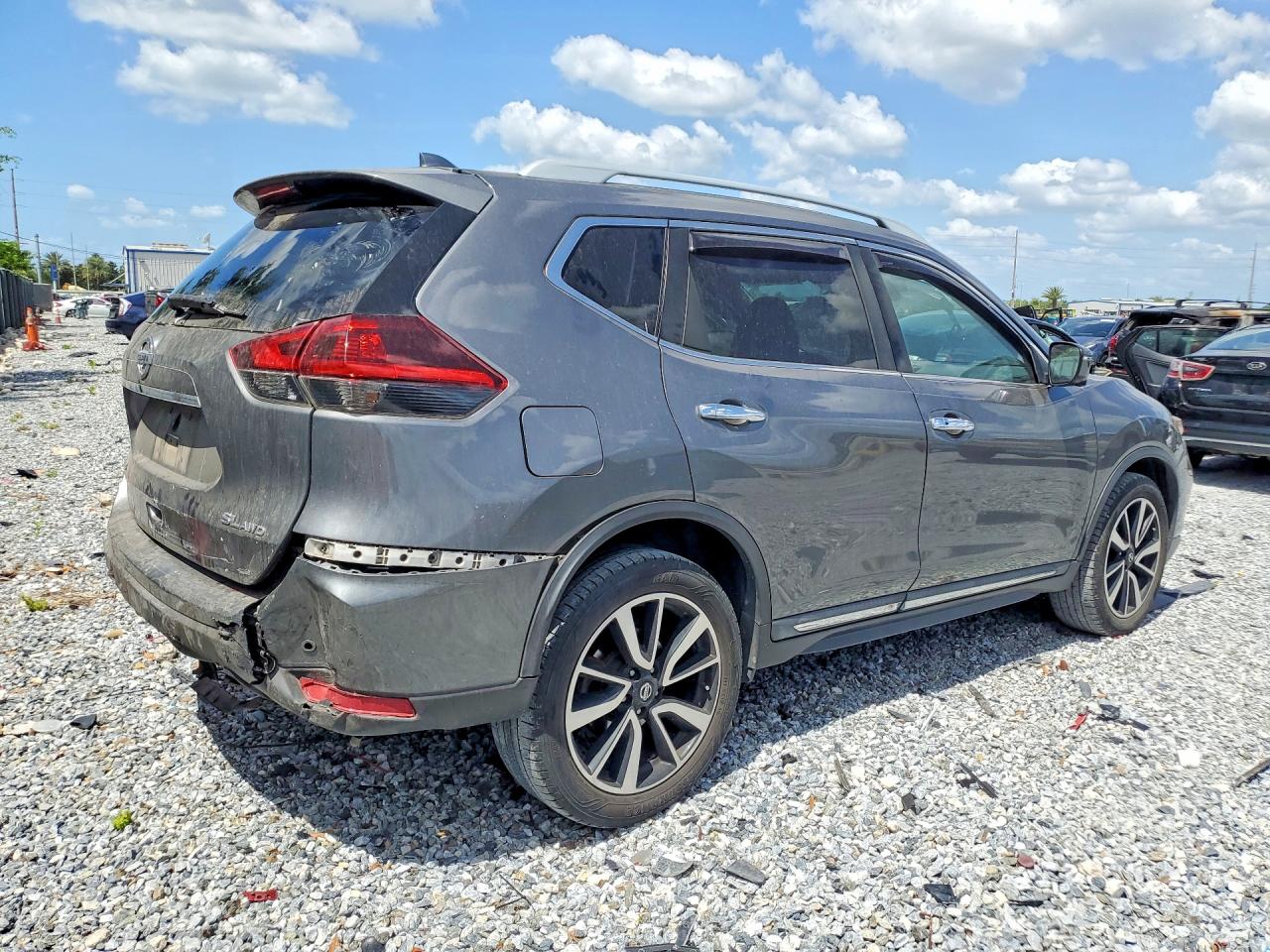 2019 NISSAN ROGUE SL photo 7