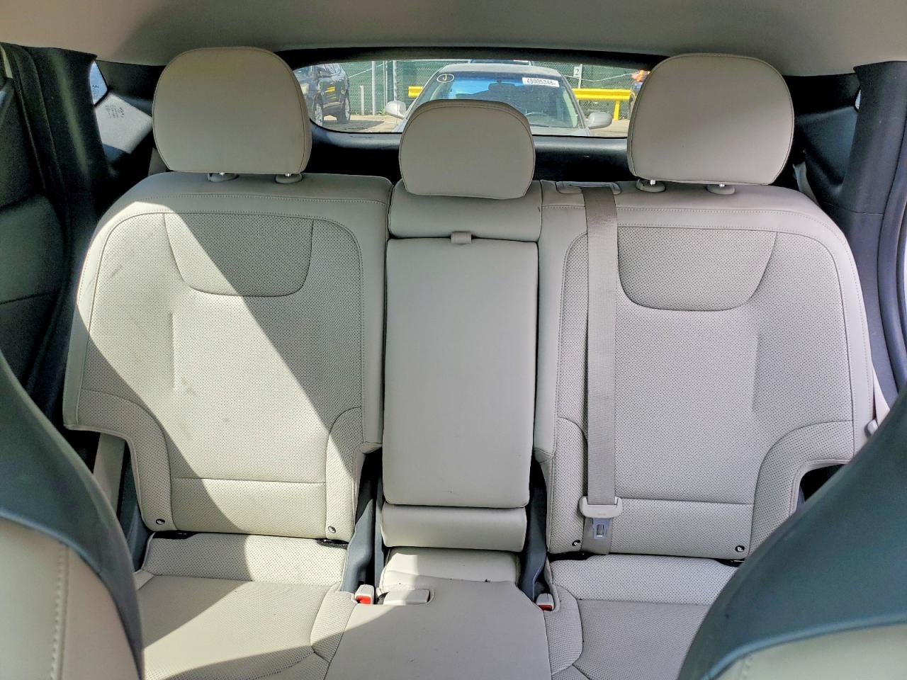 2022 KIA EV6 WIND photo 10