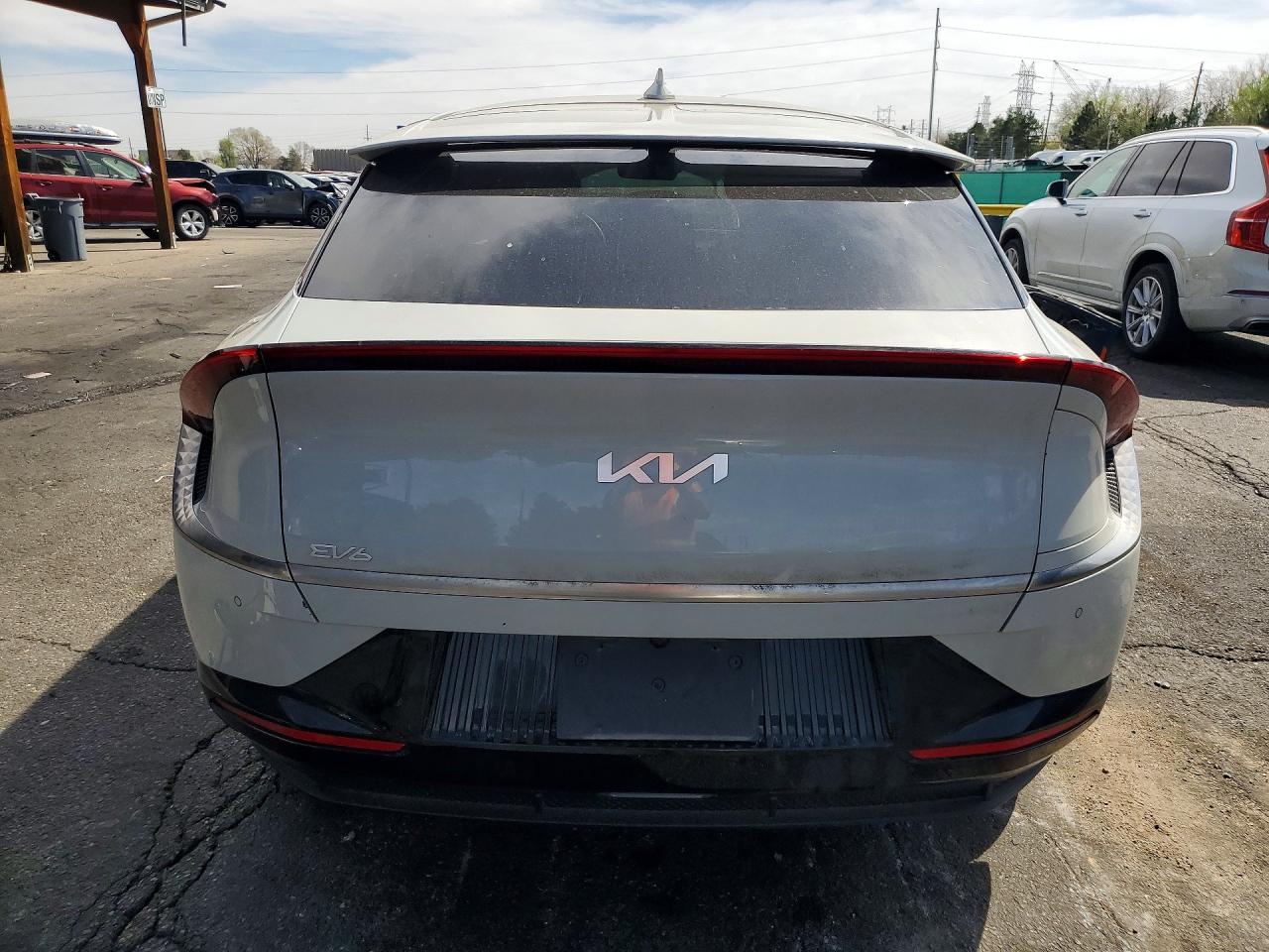 2022 KIA EV6 WIND photo 6