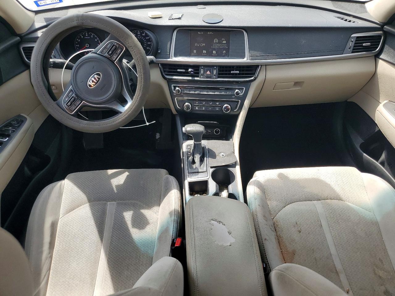 2018 KIA OPTIMA LX photo 15