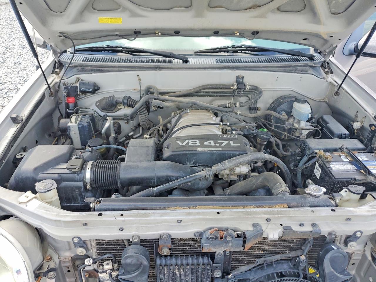 2002 TOYOTA SEQUOIA SR5 photo 12