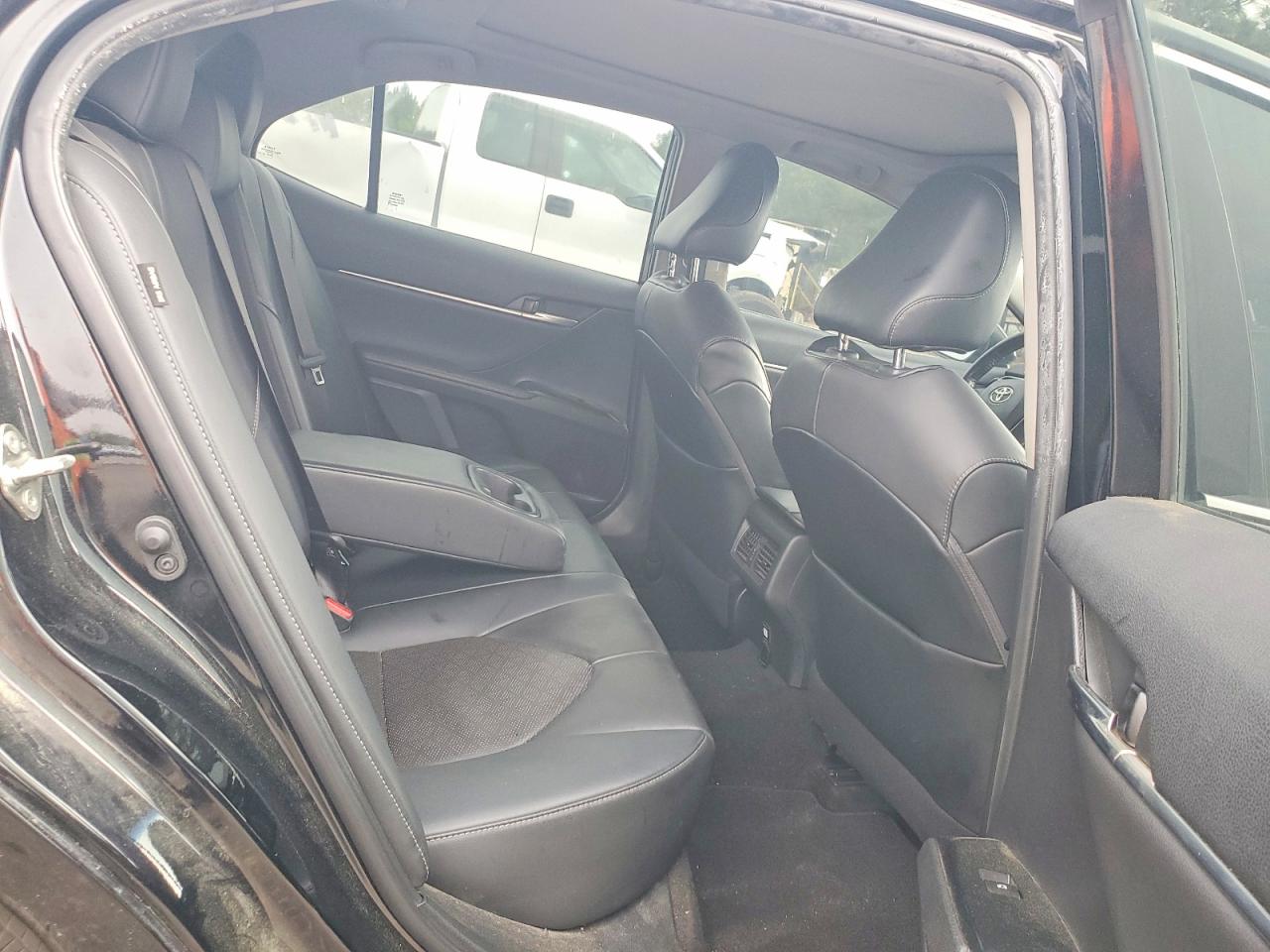 2020 TOYOTA CAMRY XSE photo 10