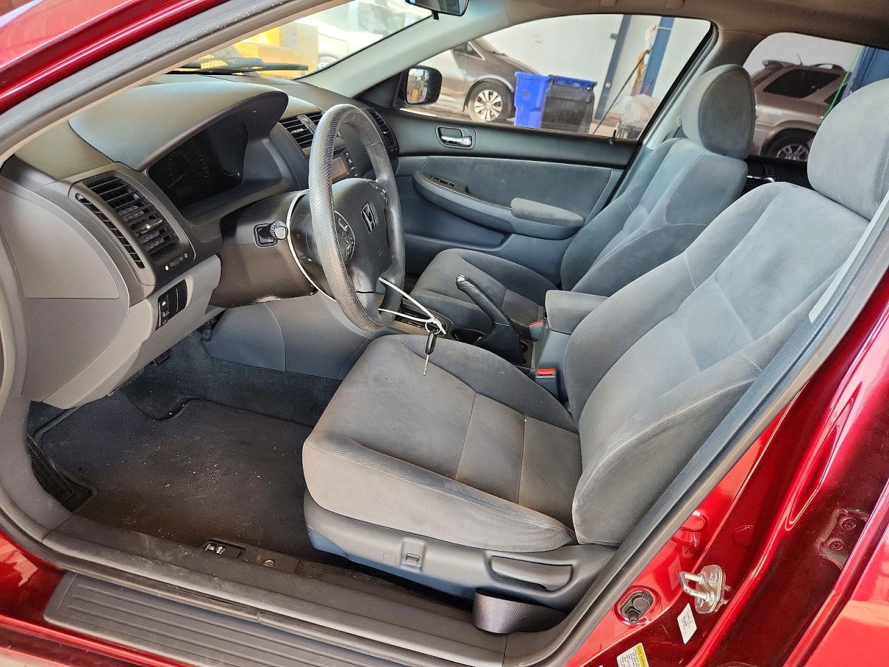 2004 HONDA ACCORD EX photo 19