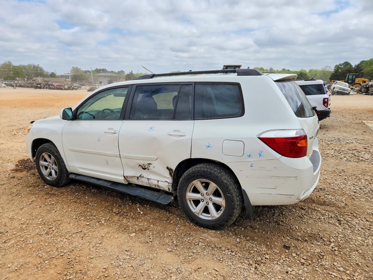 2009 TOYOTA HIGHLANDER BASE photo 2
